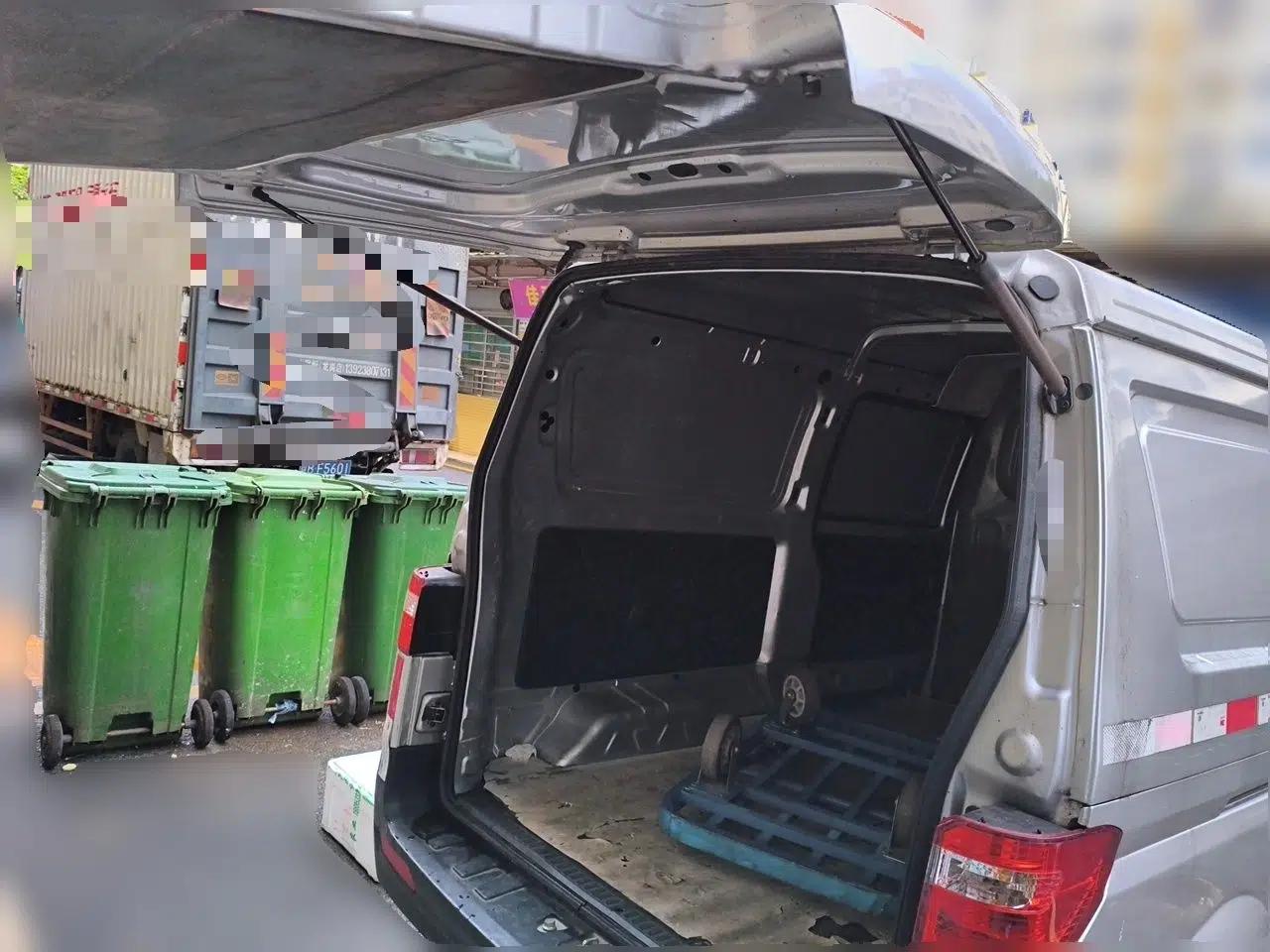 Jinbei Hiace X30 Jinbei Xiaohailong X30 2021 1.5 Manual Two-Seater Gasoline — миниатюра 19