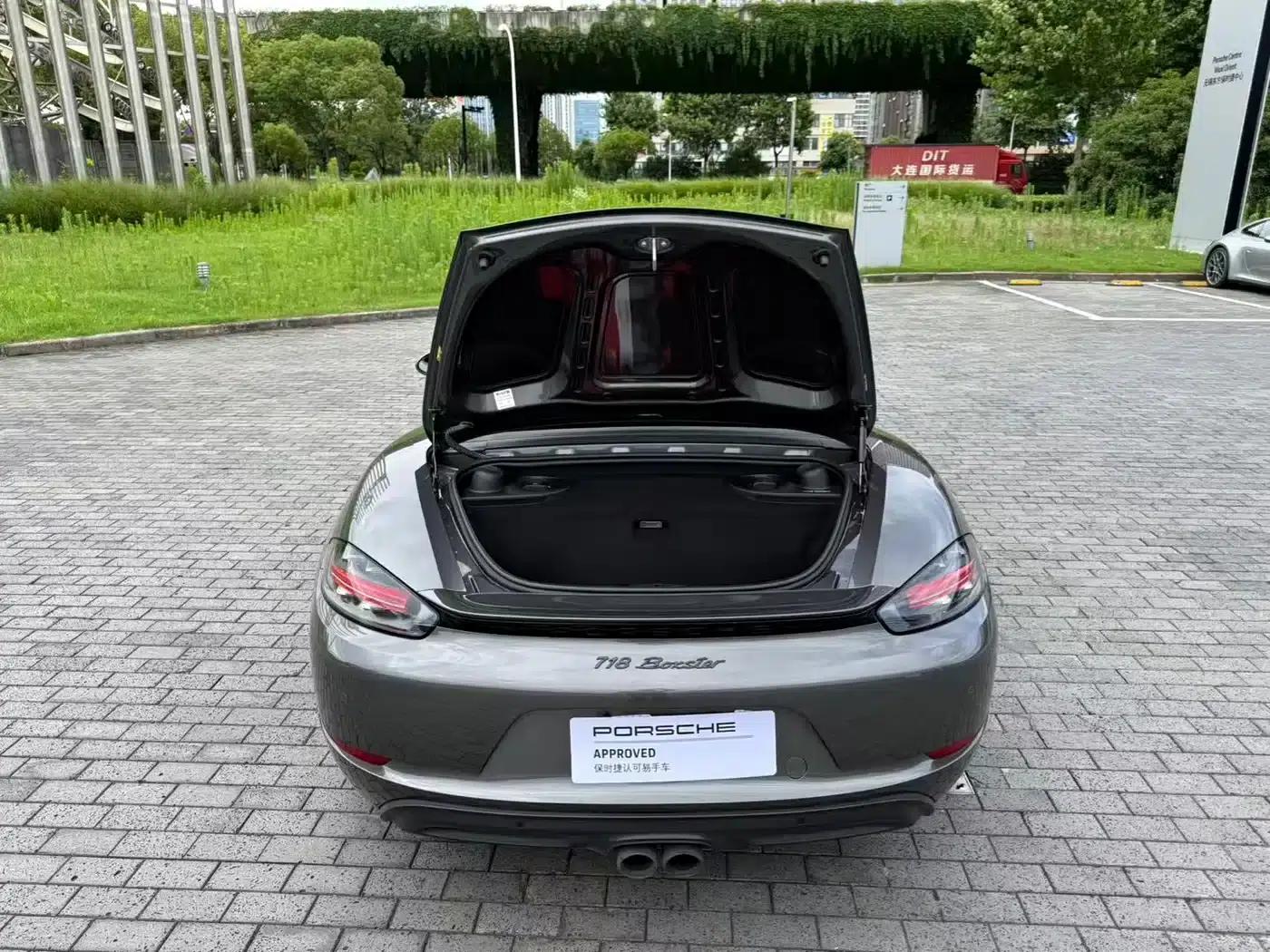 2023 Porsche 718 Boxster Style Edition 2.0T — миниатюра 6