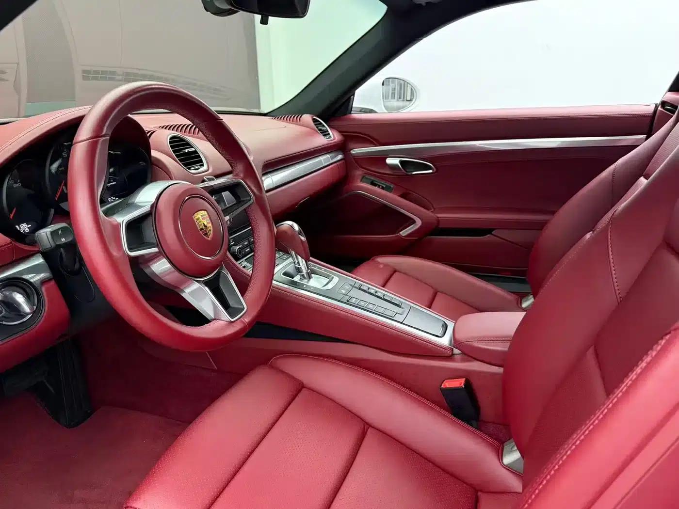 Porsche 718 Cayman 2020 2.0T — миниатюра 5