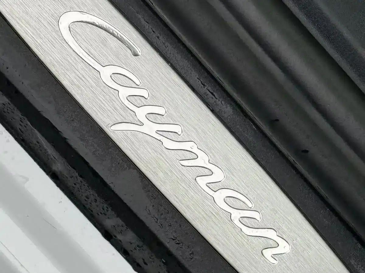 Porsche 718 Cayman 2020 2.0T — миниатюра 9