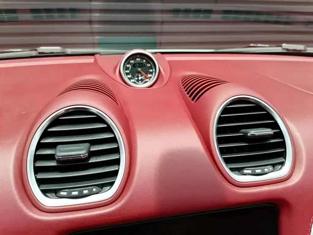 2020 Porsche 718 Boxster 2.0T — миниатюра 18