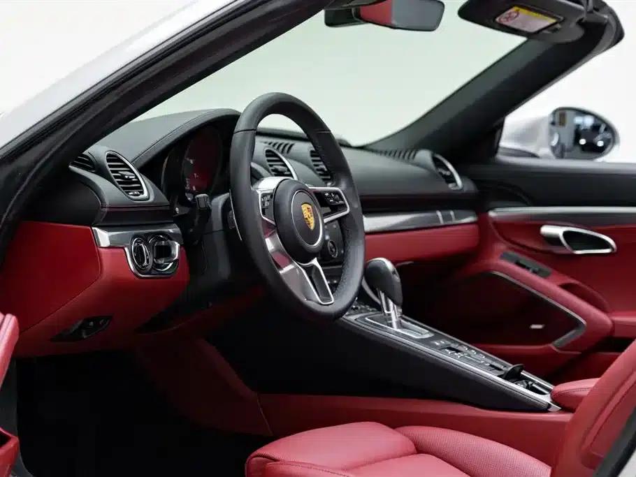 2022 Porsche 718 Boxster 2.0T — миниатюра 8