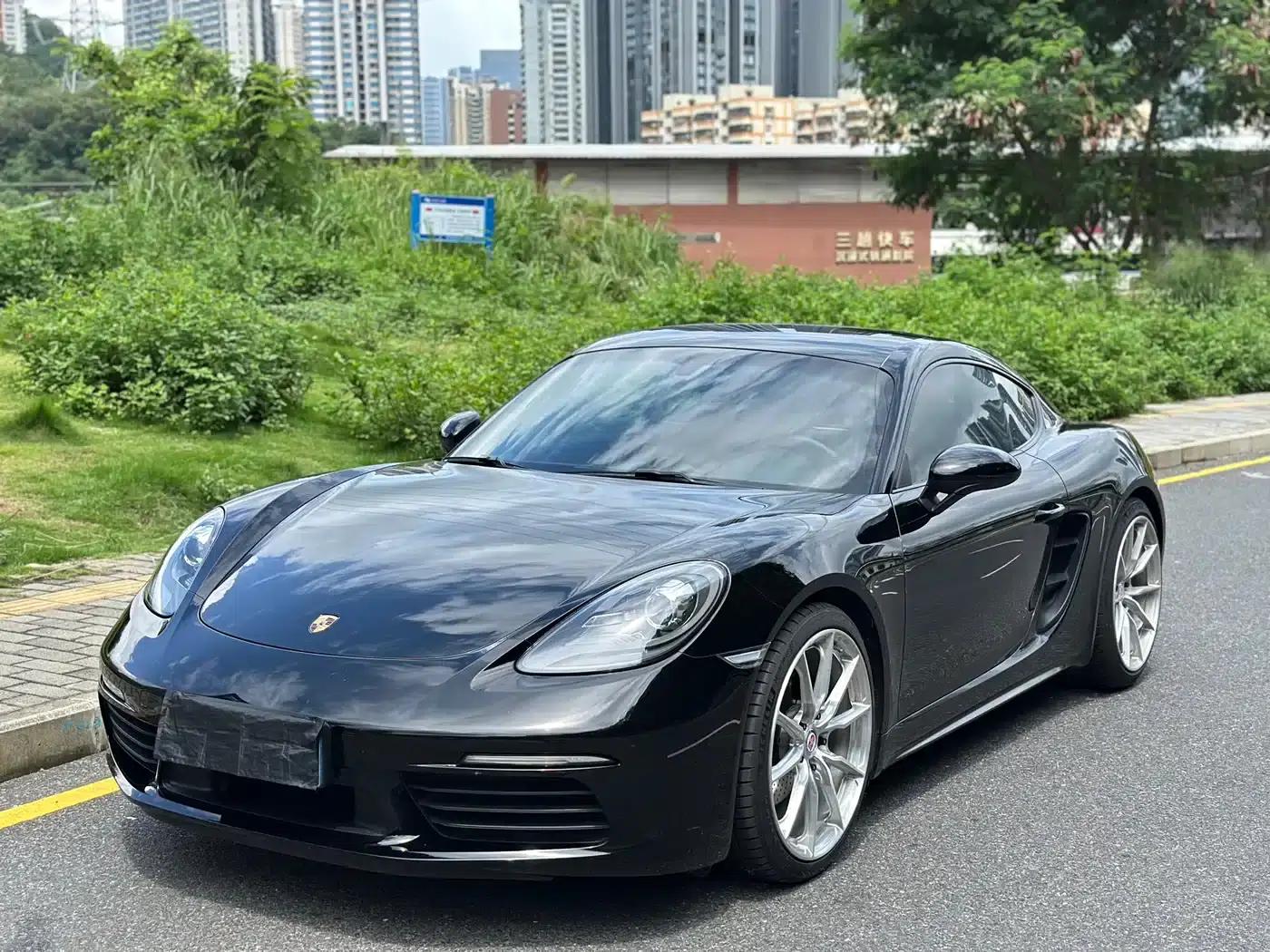 Porsche 718 Cayman 2016 2.0T — миниатюра 1