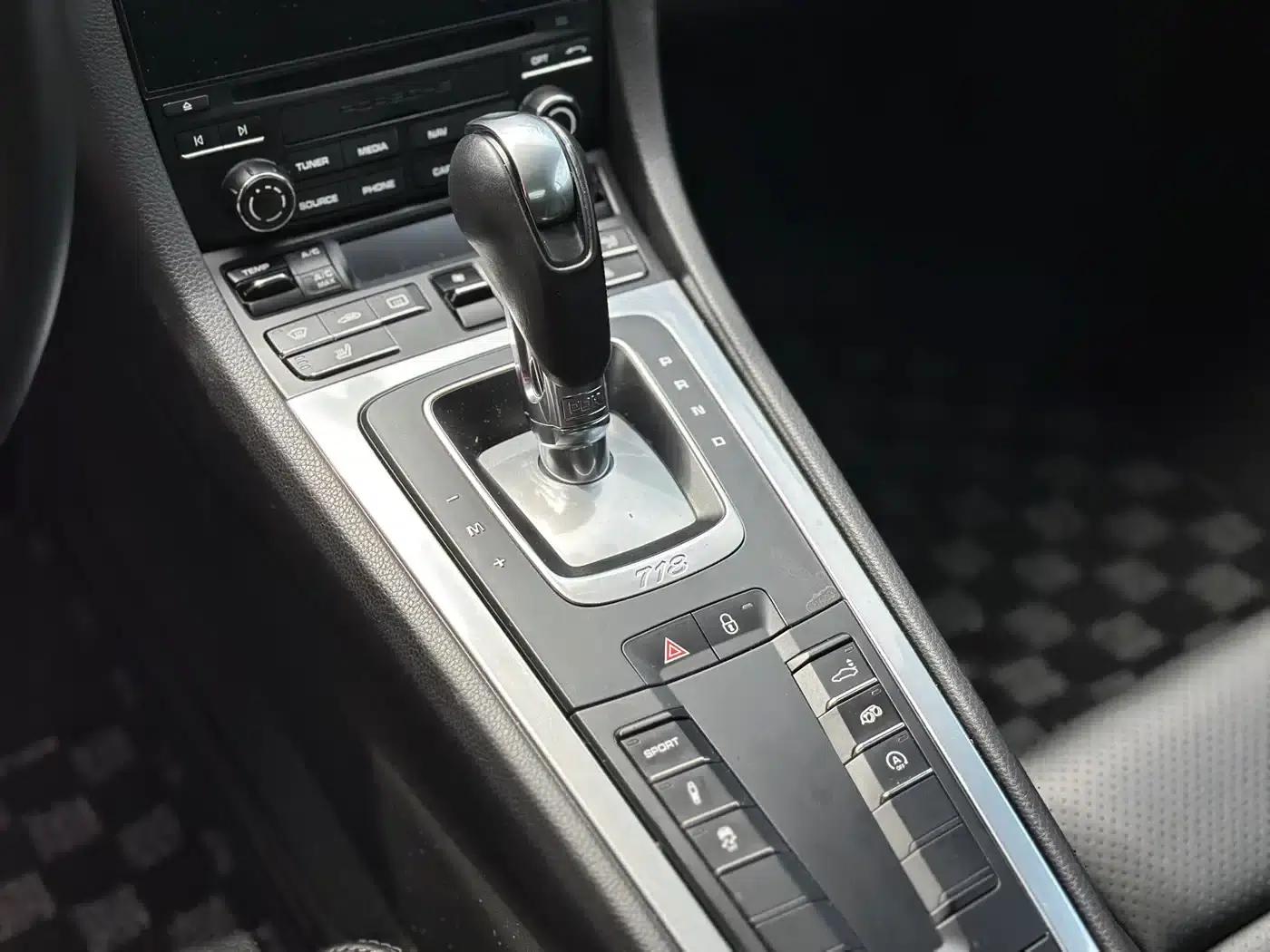 Porsche 718 Cayman 2016 2.0T — миниатюра 6