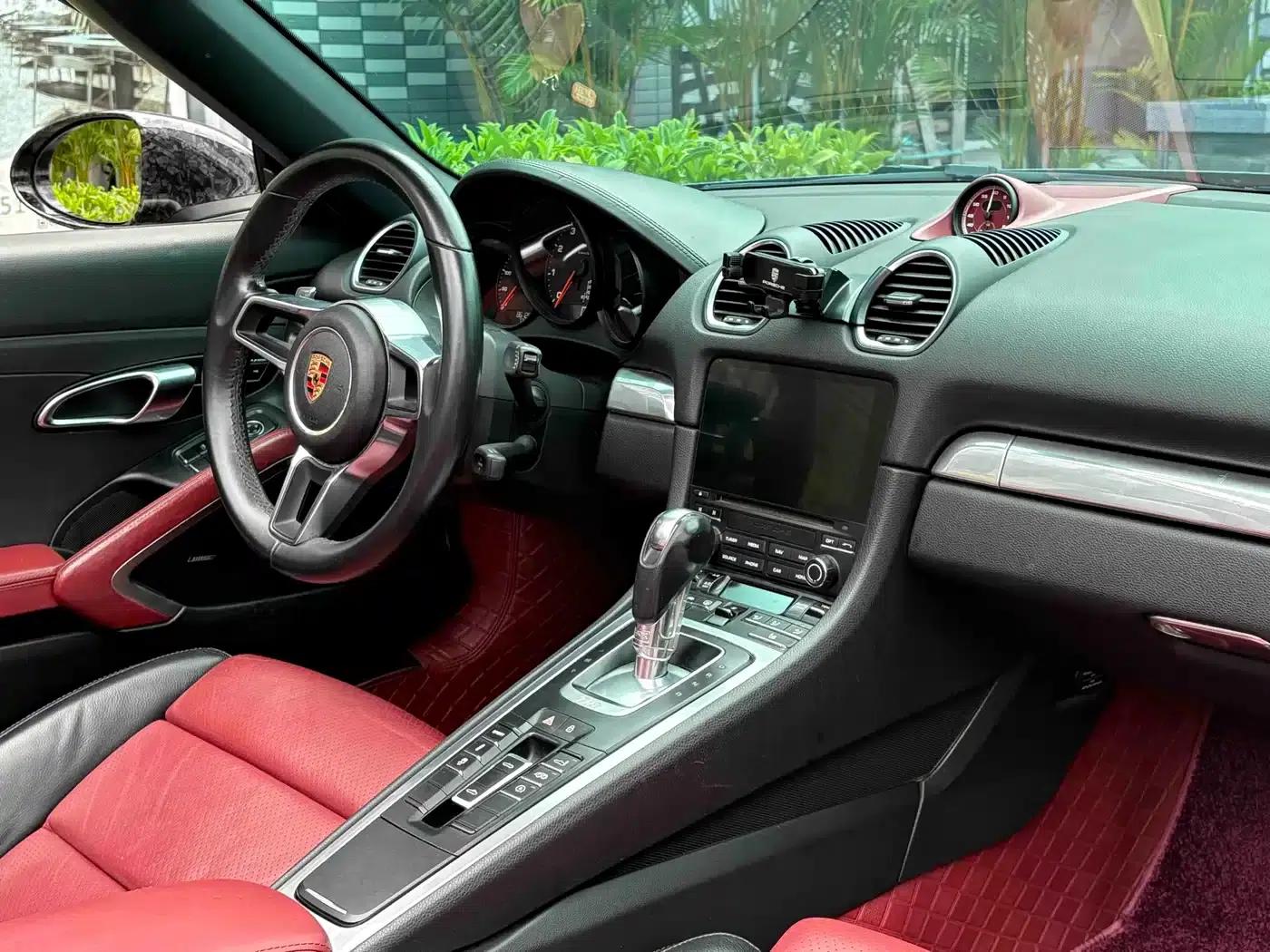 2018 Porsche 718 Boxster 2.0T — миниатюра 6