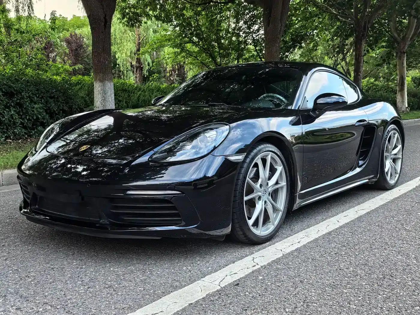 Porsche 718 Cayman 2018 2.0T — миниатюра 1