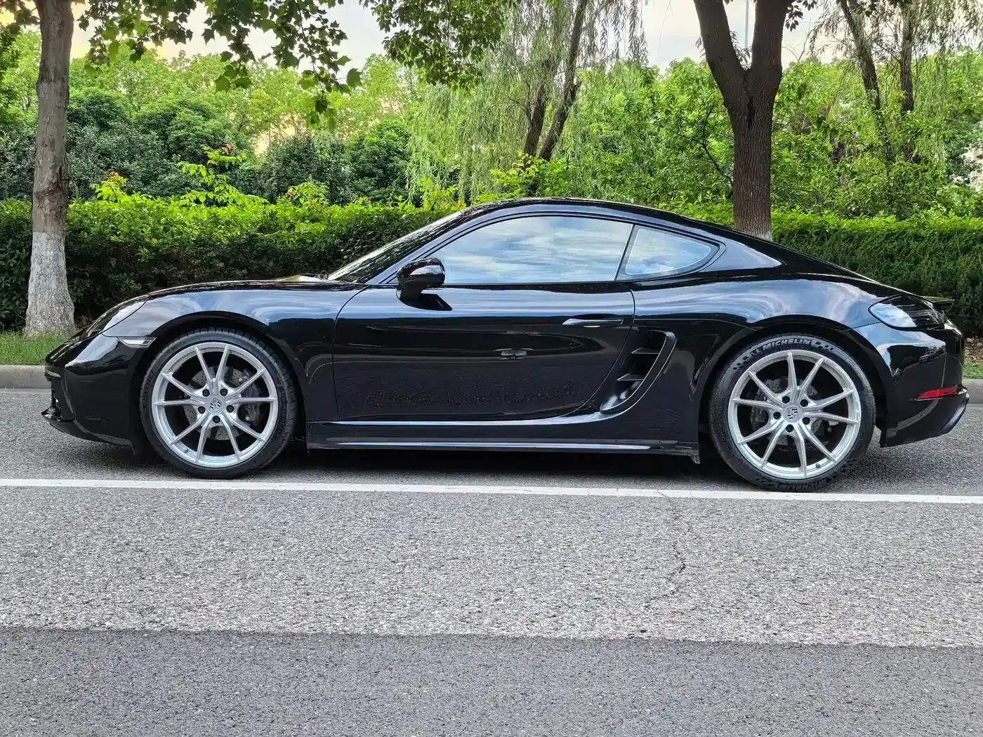 Porsche 718 Cayman 2018 2.0T — миниатюра 12