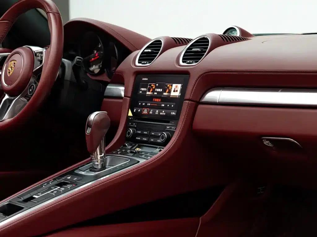 2022 Porsche 718 Boxster 2.0T — миниатюра 13
