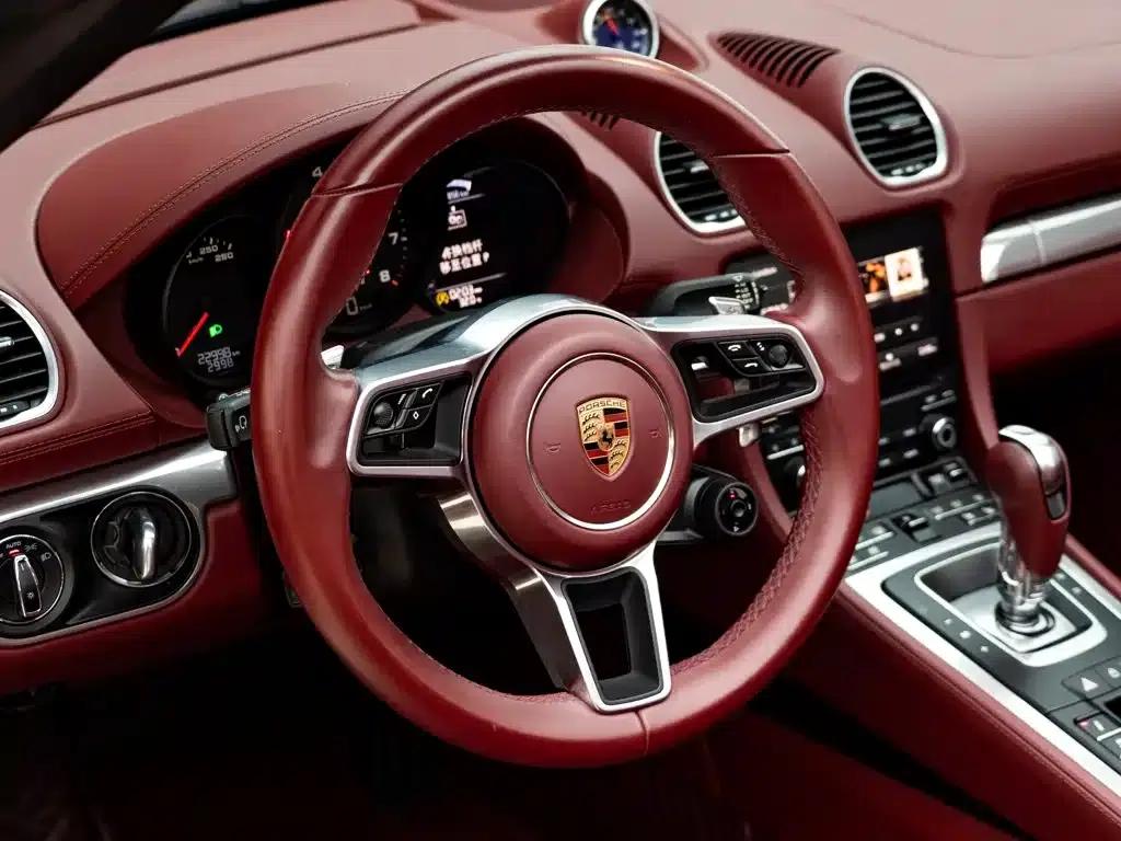 2022 Porsche 718 Boxster 2.0T — миниатюра 18