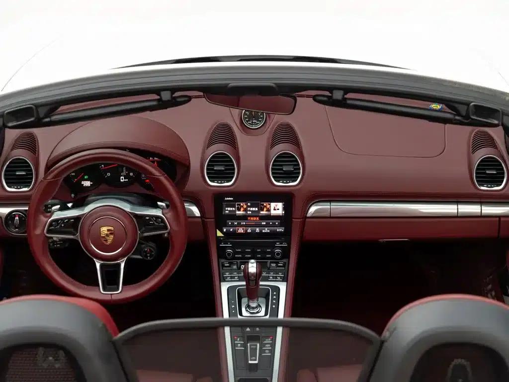 2022 Porsche 718 Boxster 2.0T — миниатюра 19