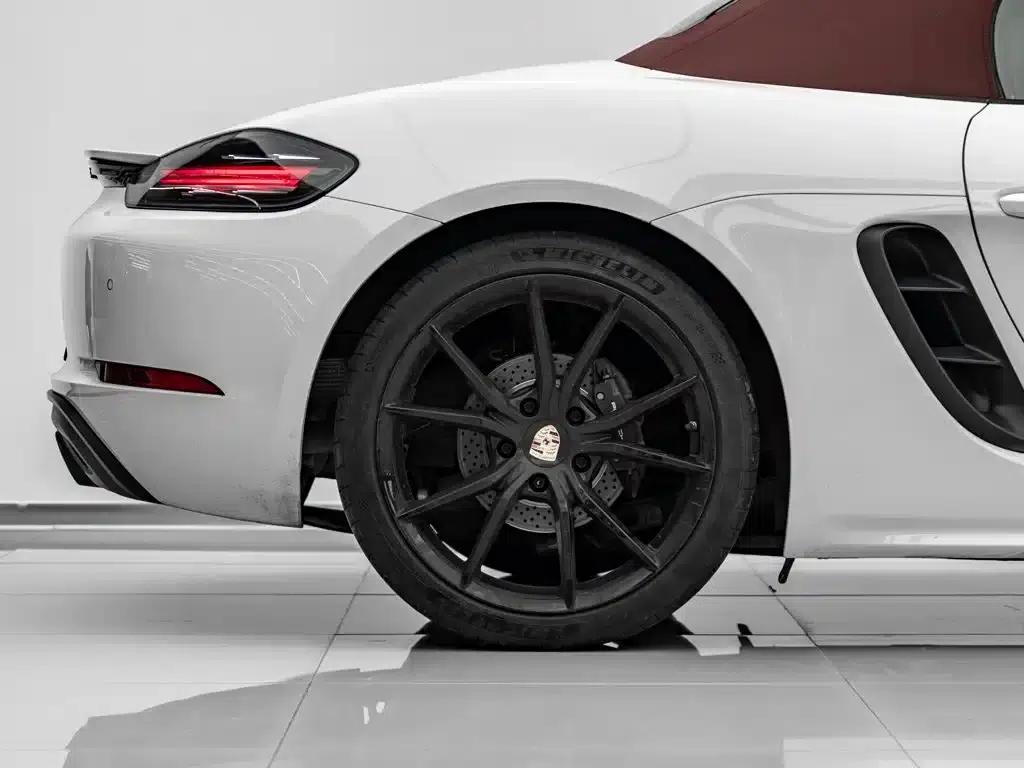 2022 Porsche 718 Boxster 2.0T — миниатюра 7