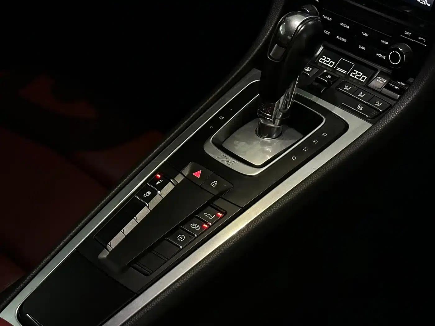 Porsche 718 Cayman 2022 2.0T — миниатюра 6