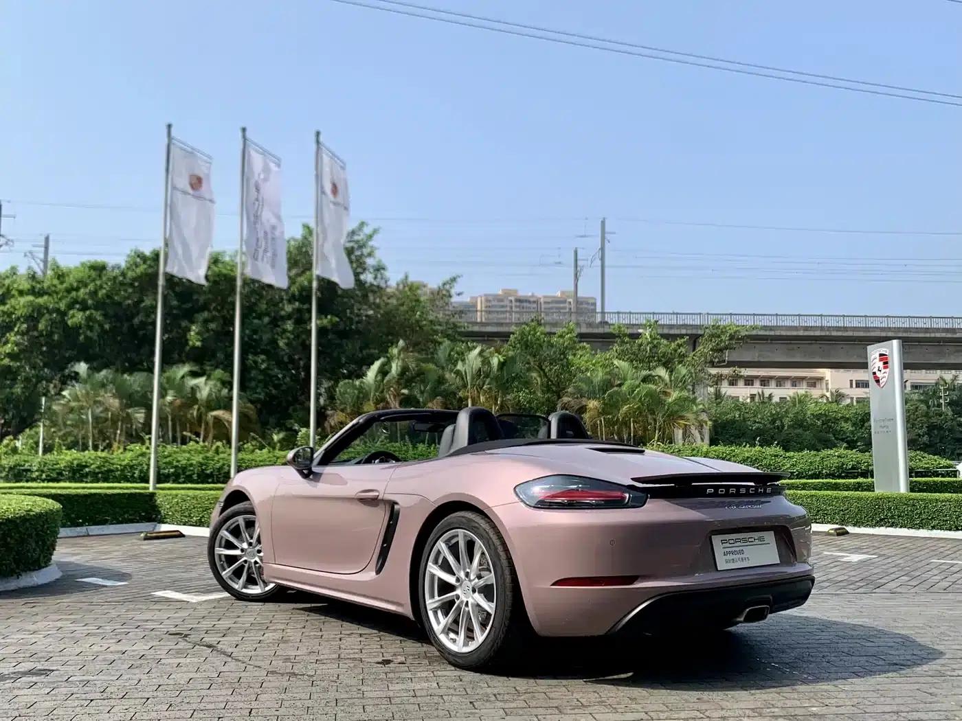 2022 Porsche 718 Boxster T 2.0T — миниатюра 15