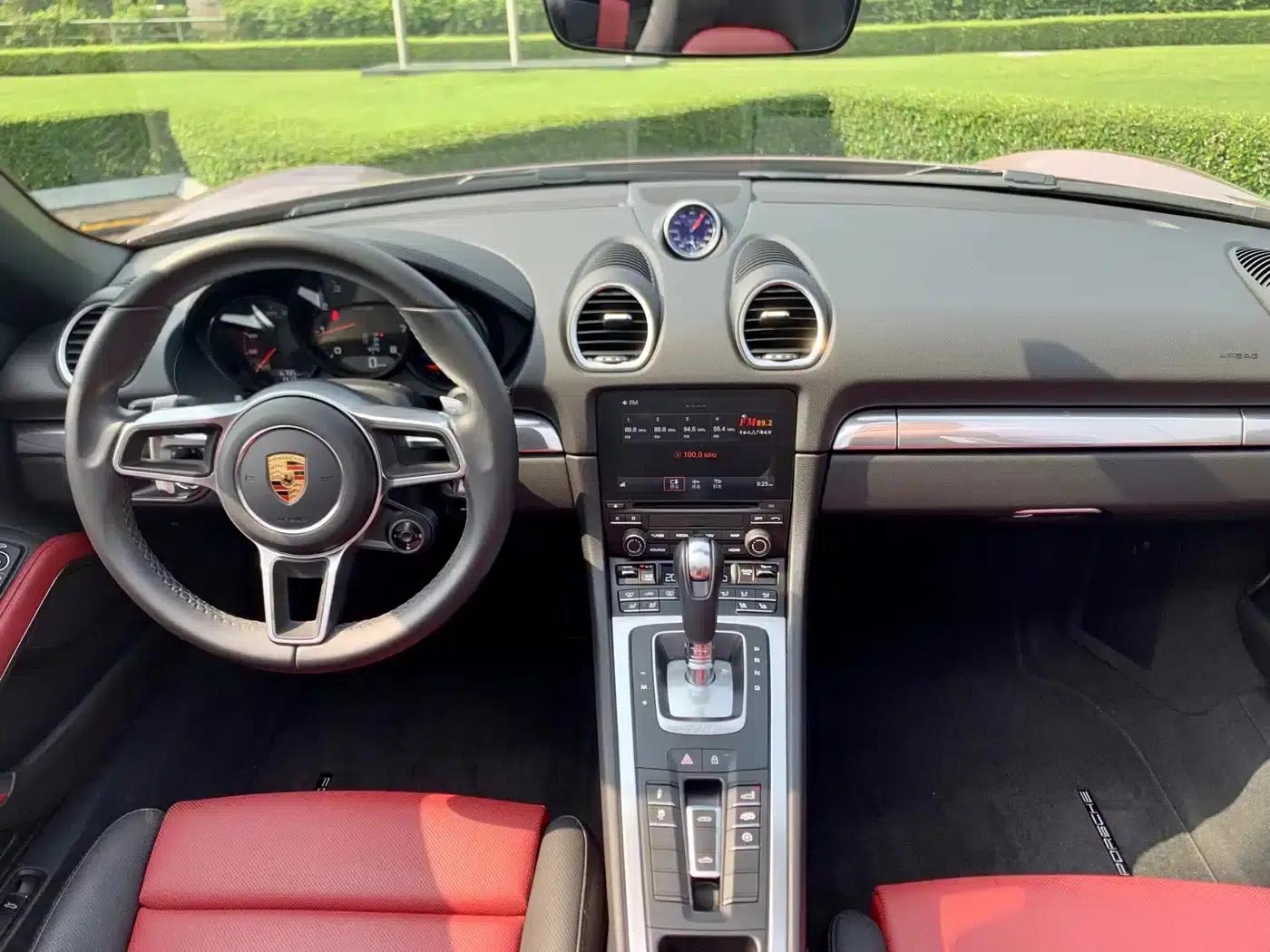 2022 Porsche 718 Boxster T 2.0T — миниатюра 7