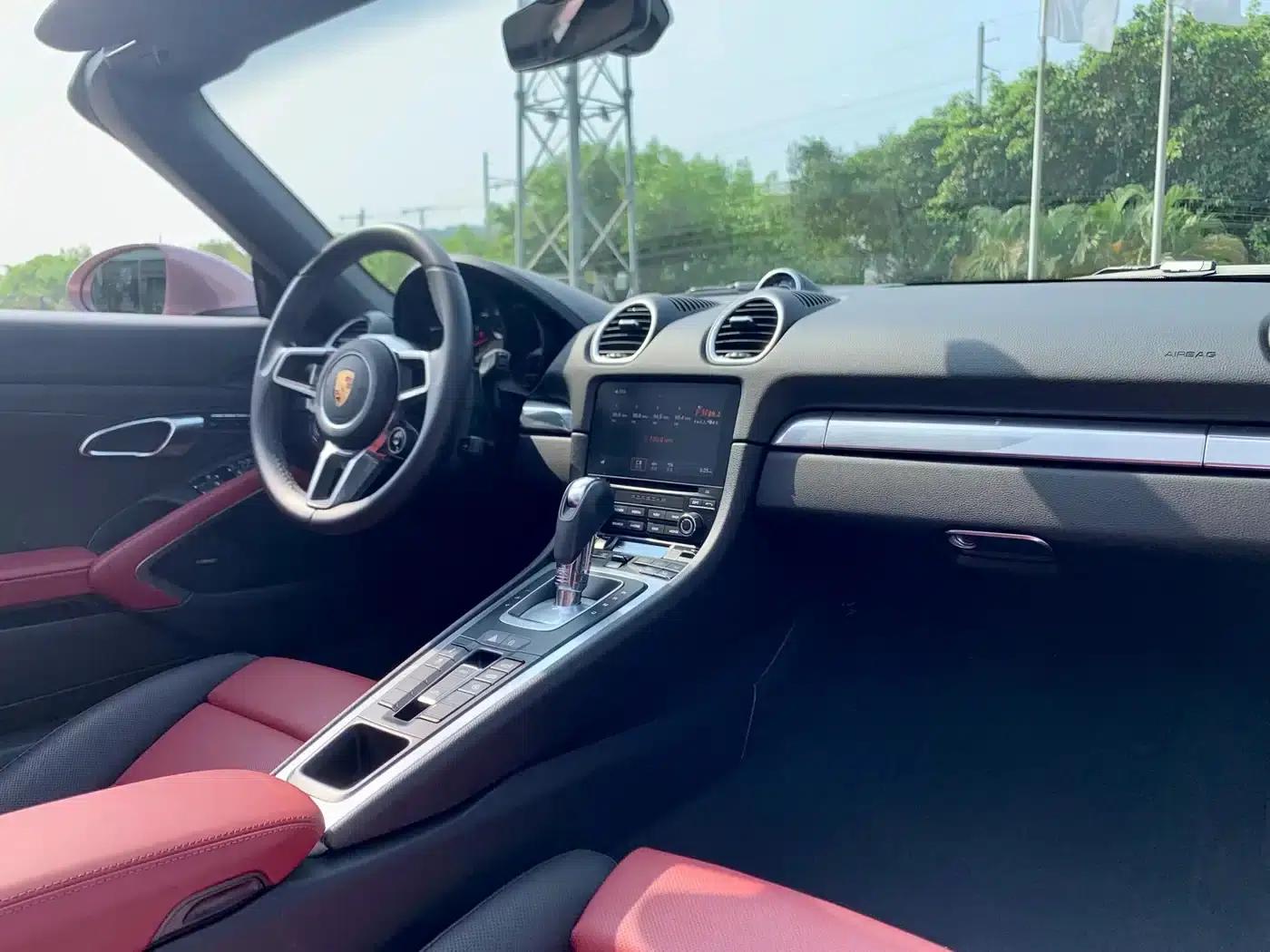 2022 Porsche 718 Boxster T 2.0T — миниатюра 9