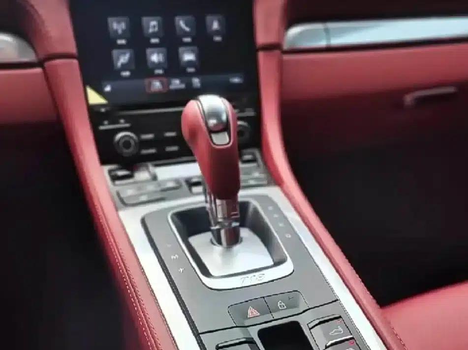 2022 Porsche 718 Boxster 2.0T — миниатюра 11