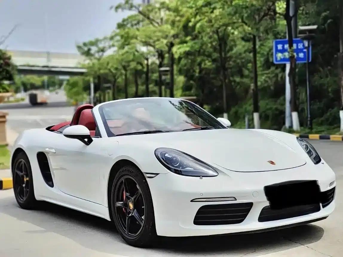 2022 Porsche 718 Boxster 2.0T — миниатюра 3