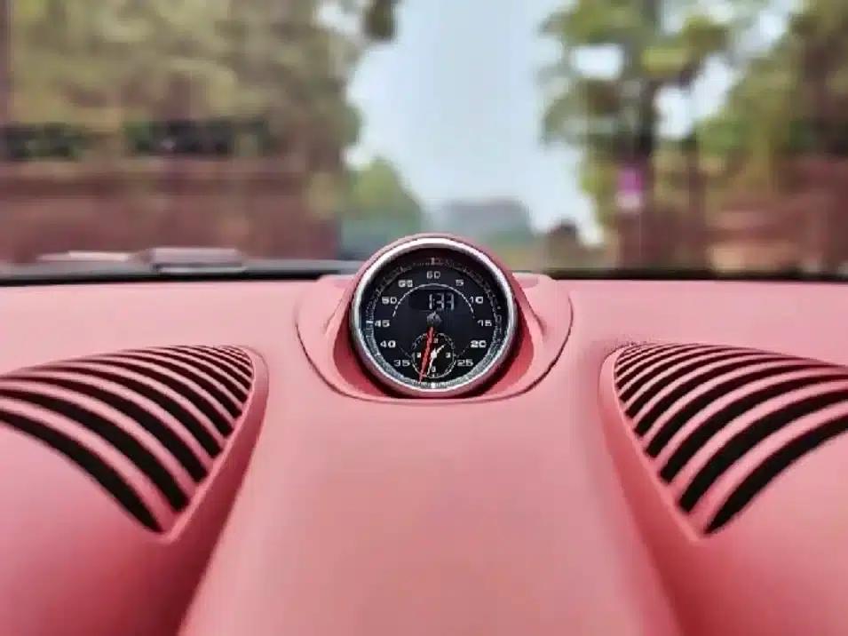 2022 Porsche 718 Boxster 2.0T — миниатюра 10