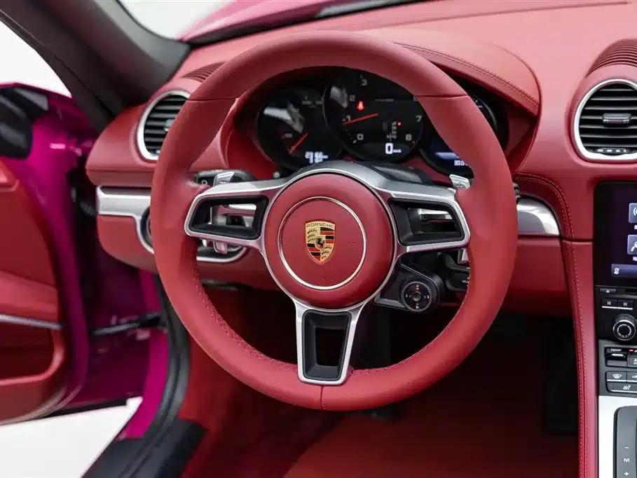 2022 Porsche 718 Boxster 2.0T — миниатюра 11