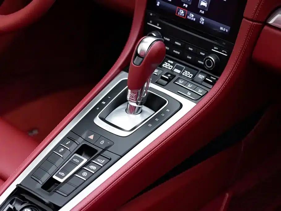 2022 Porsche 718 Boxster 2.0T — миниатюра 13