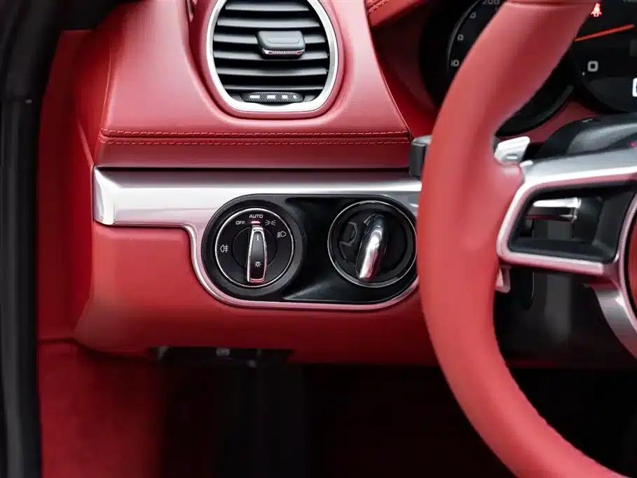 2022 Porsche 718 Boxster 2.0T — миниатюра 16