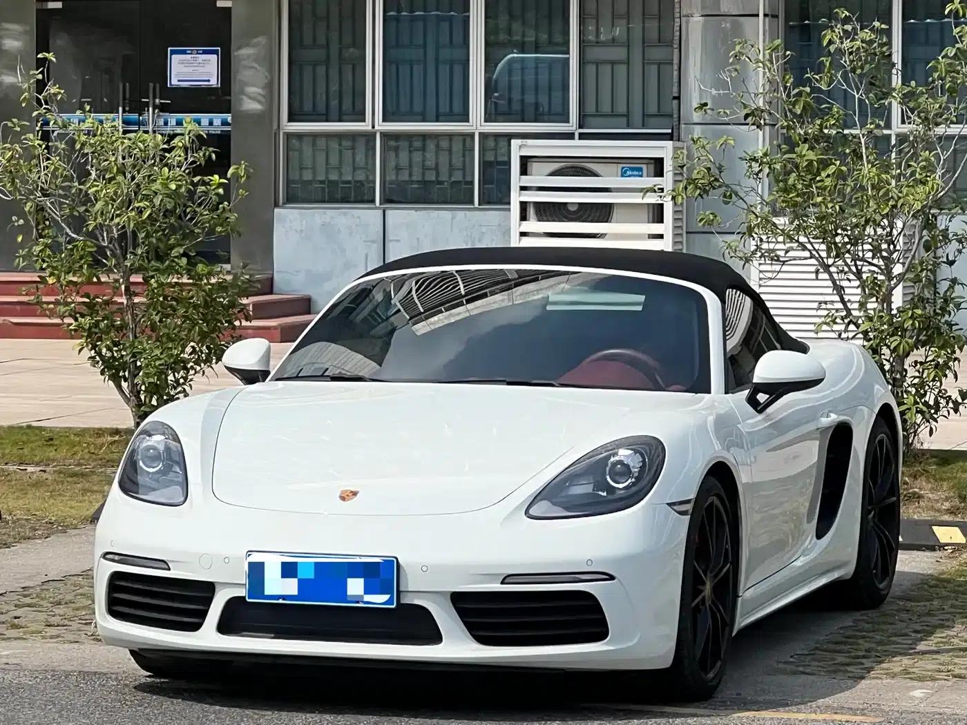 2023 Porsche 718 Boxster Style Edition 2.0T — миниатюра 1