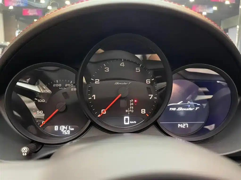 2022 Porsche 718 Boxster T 2.0T — миниатюра 10