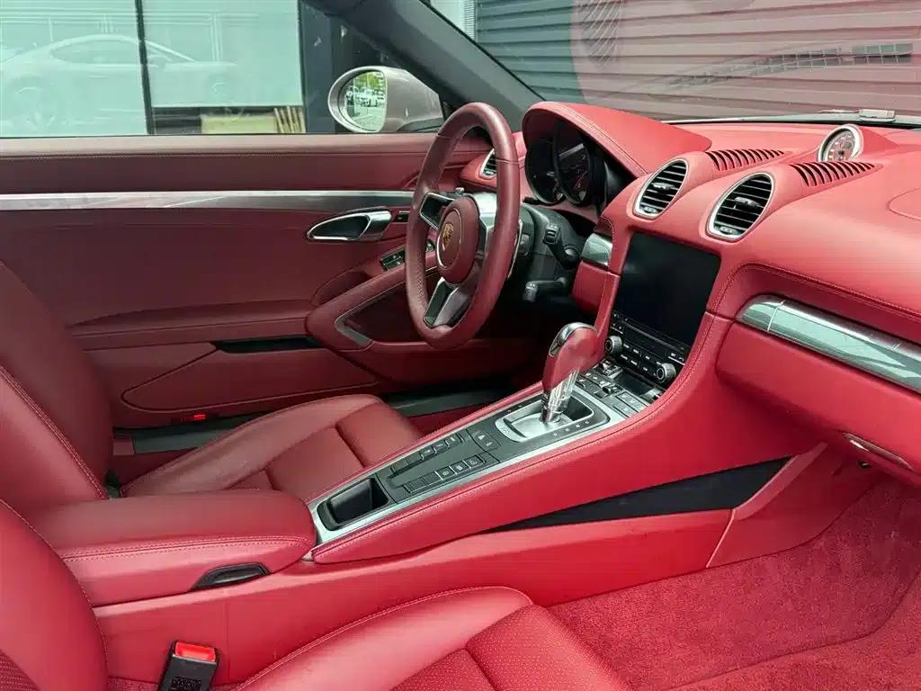 Porsche 718 Cayman 2022 2.0T — миниатюра 13