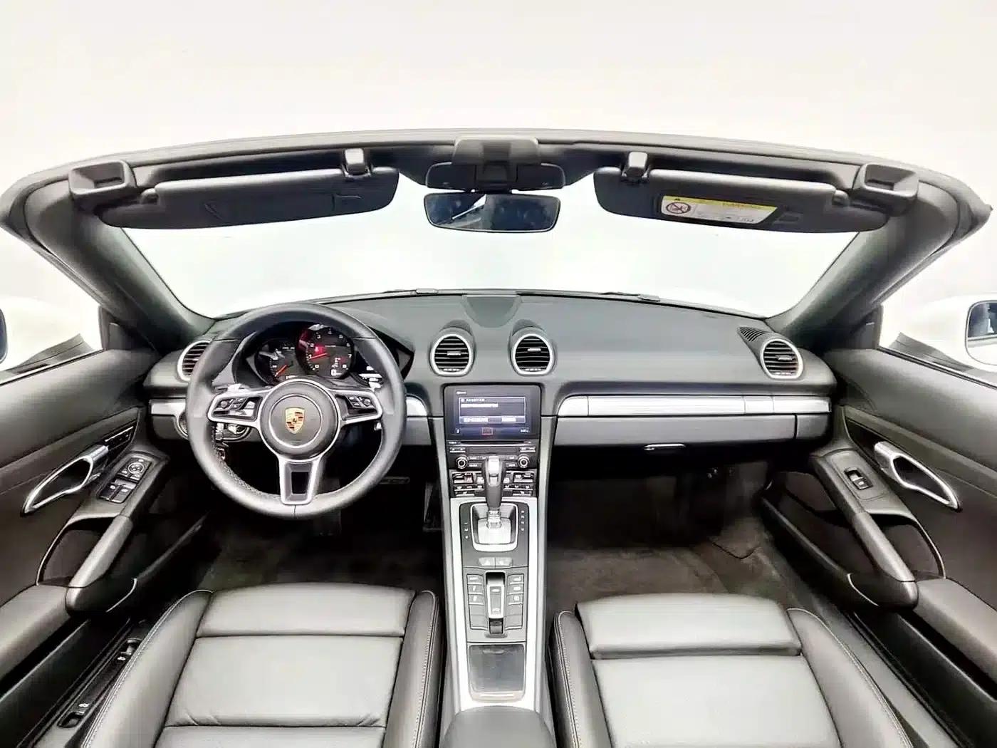 2020 Porsche 718 Boxster 2.0T — миниатюра 12