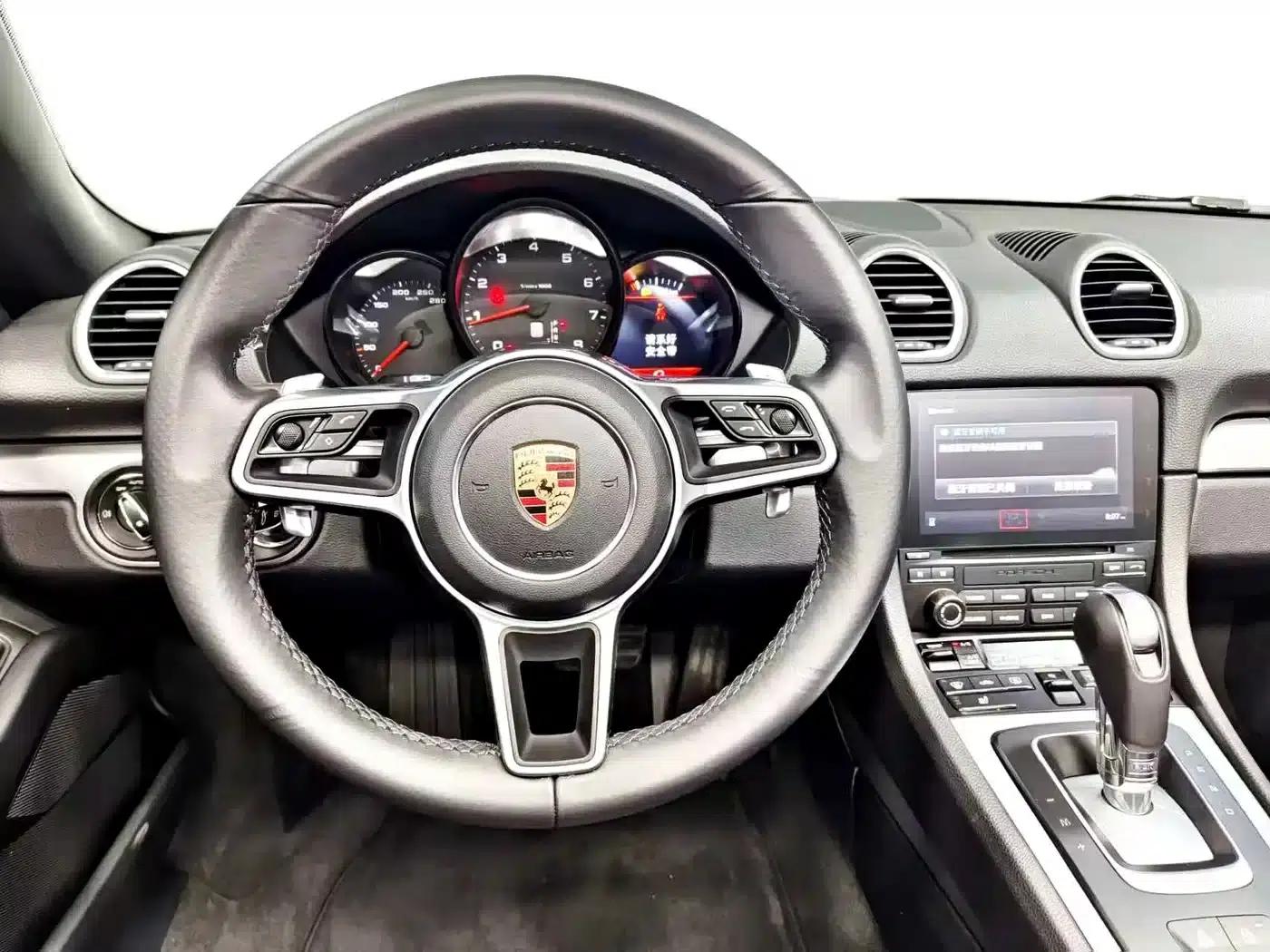 2020 Porsche 718 Boxster 2.0T — миниатюра 10