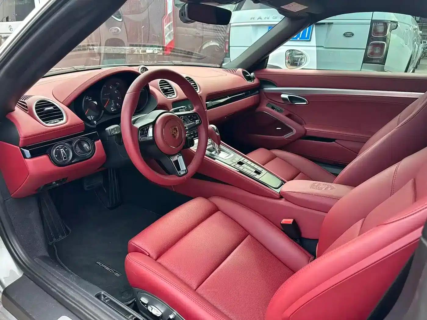 2022 Porsche 718 Boxster T 2.0T — миниатюра 5
