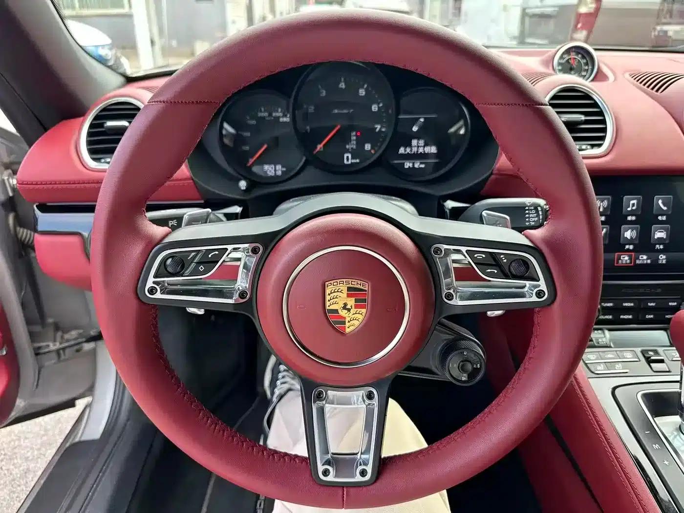 2022 Porsche 718 Boxster T 2.0T — миниатюра 8