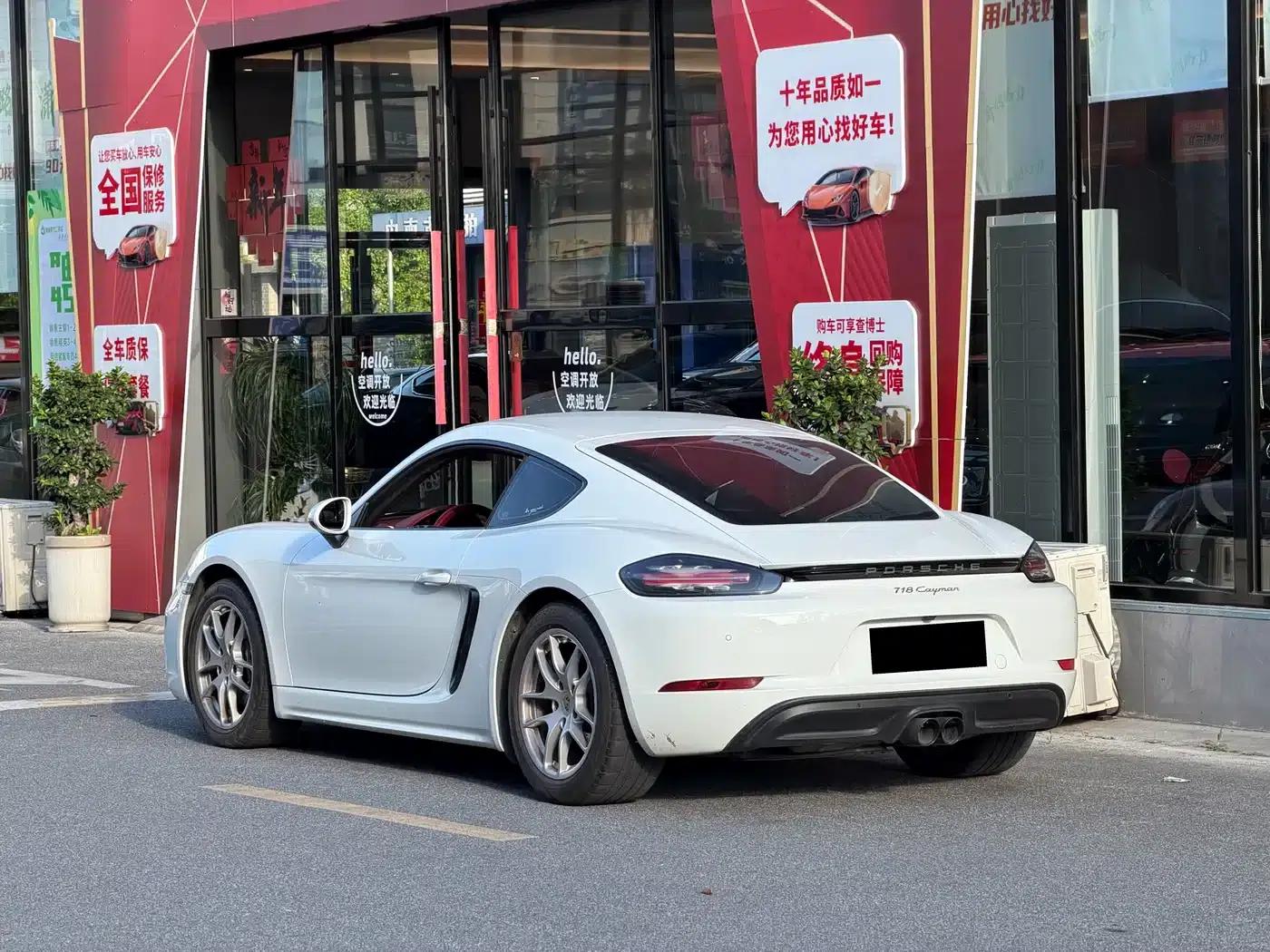 Porsche 718 Cayman 2022 2.0T — миниатюра 3