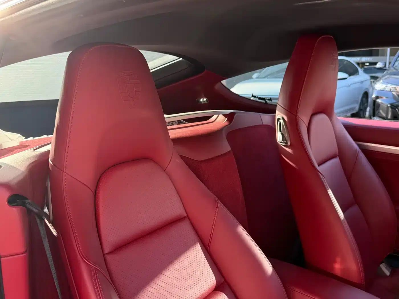 Porsche 718 Cayman 2022 2.0T — миниатюра 8
