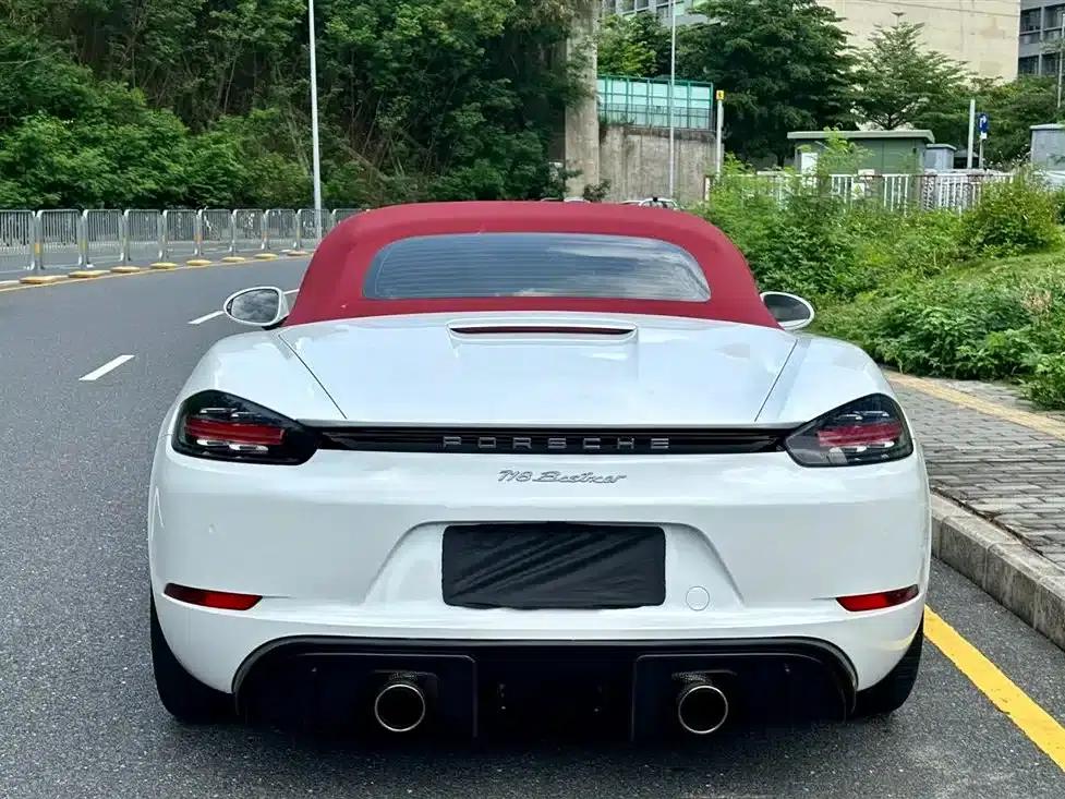 2018 Porsche 718 Boxster 2.0T — миниатюра 8