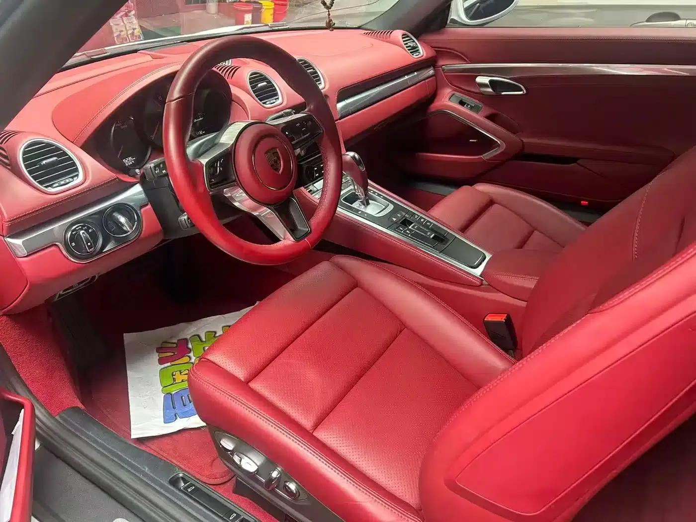 2022 Porsche 718 Boxster 2.0T — миниатюра 3