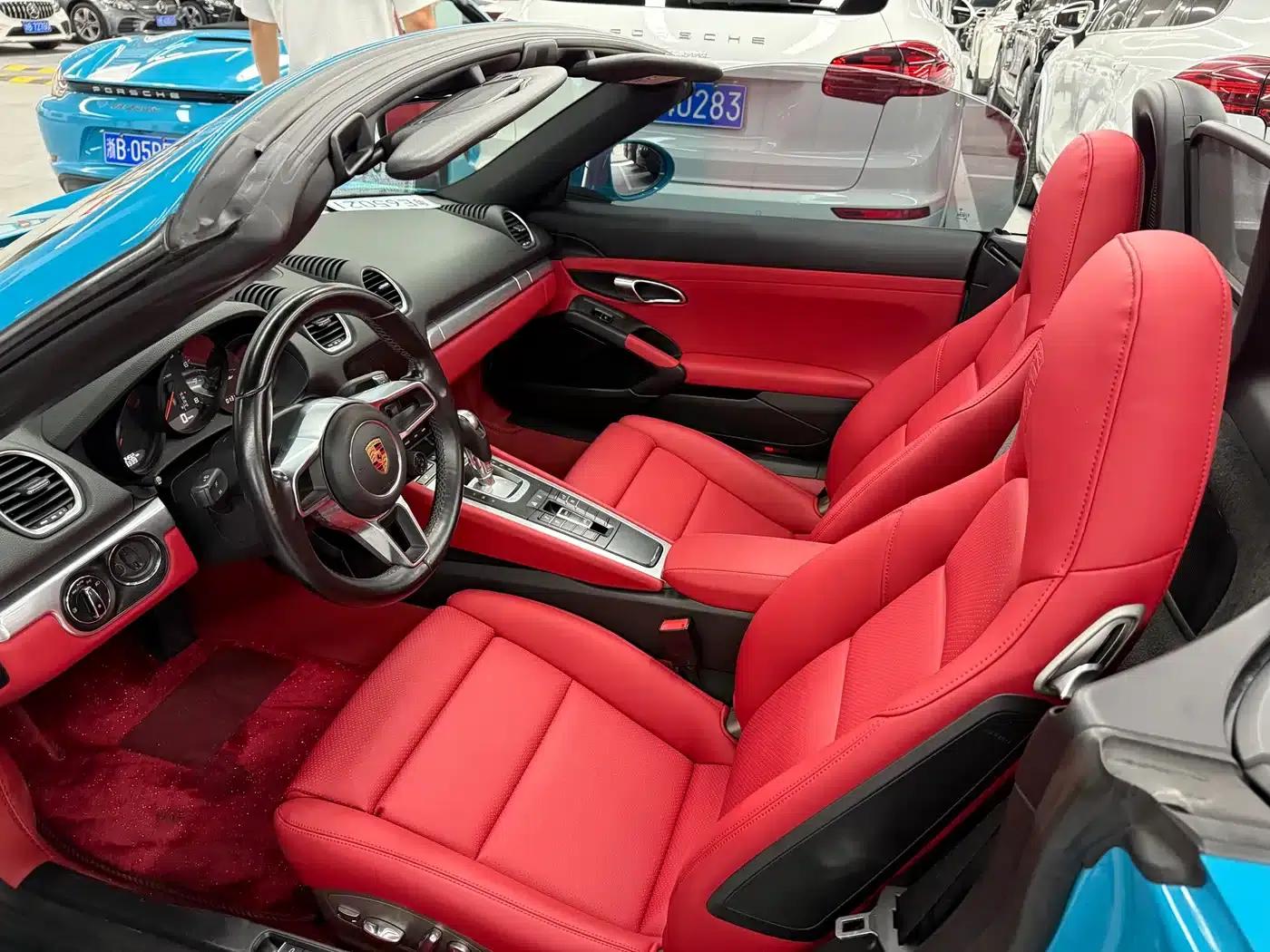 2018 Porsche 718 Boxster 2.0T — миниатюра 4