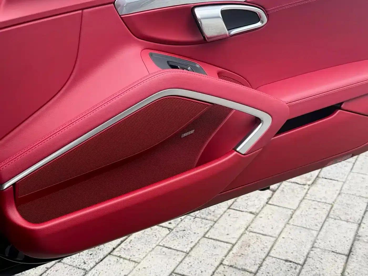 2023 Porsche 718 Boxster Style Edition 2.0T — миниатюра 9