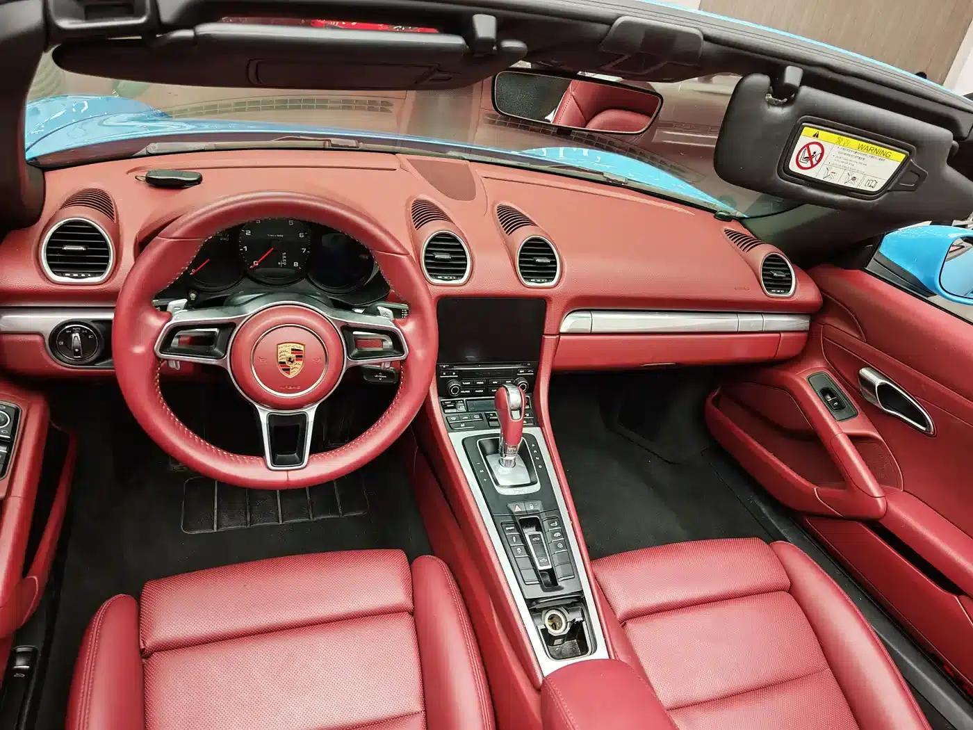 2018 Porsche 718 Boxster 2.0T — миниатюра 5
