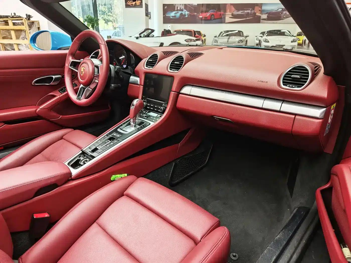 2018 Porsche 718 Boxster 2.0T — миниатюра 7