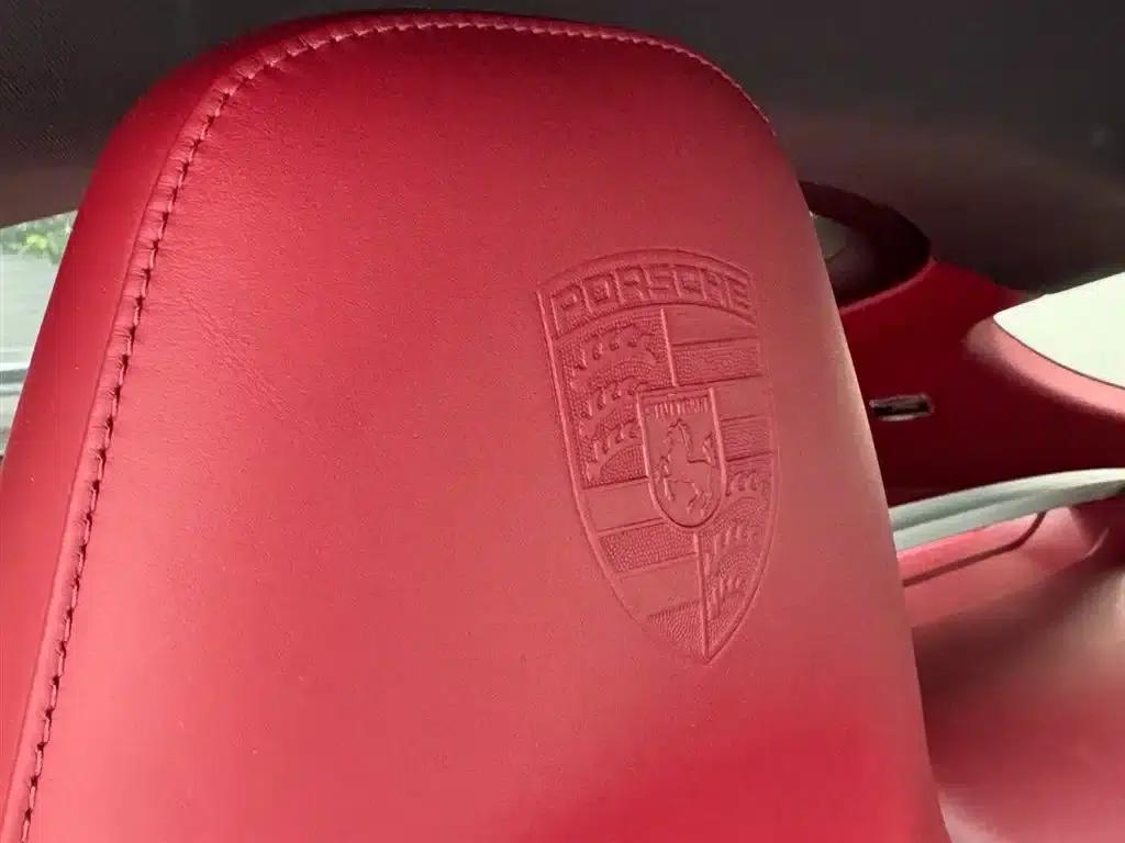 Porsche 718 Cayman 2018 2.0T — миниатюра 15