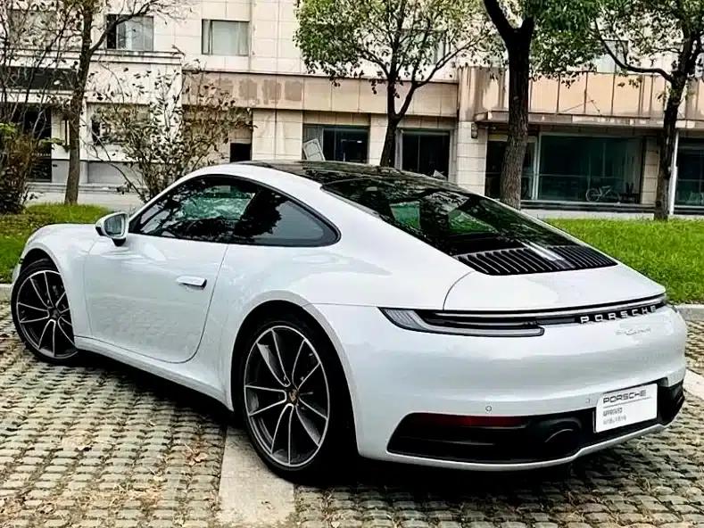 2023 Porsche 911 Carrera 3.0T — миниатюра 3