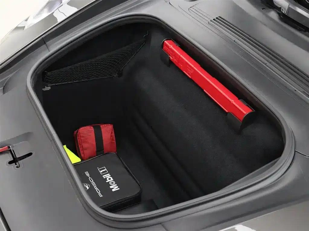2022 Porsche 911 Carrera 3.0T — миниатюра 24
