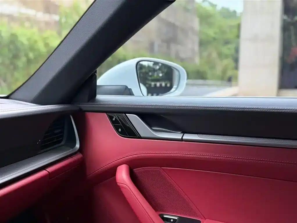 Porsche 911 2020 Carrera 3.0T — миниатюра 15