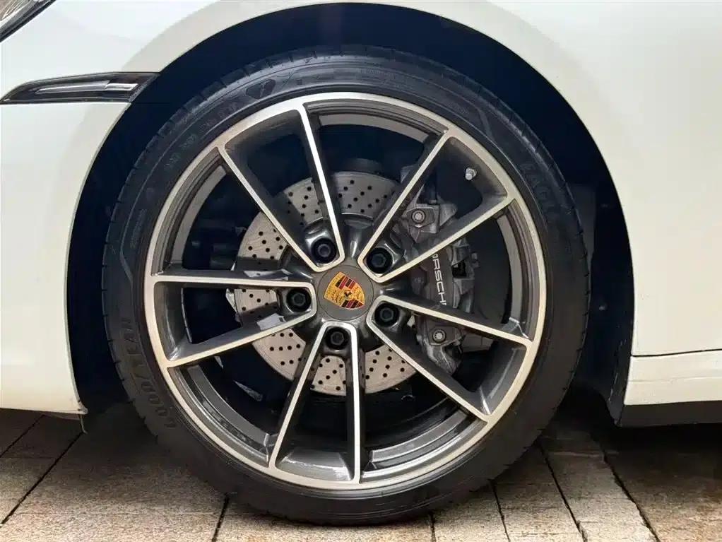 Porsche 911 2020 Carrera 3.0T — миниатюра 19