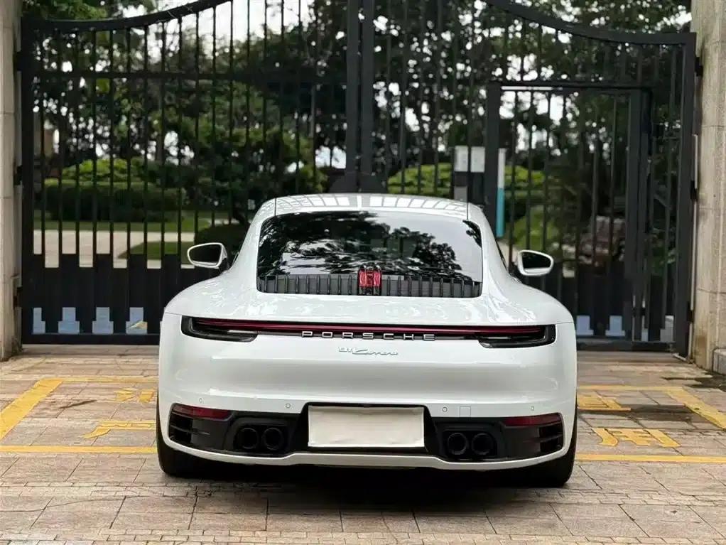 Porsche 911 2020 Carrera 3.0T — миниатюра 4