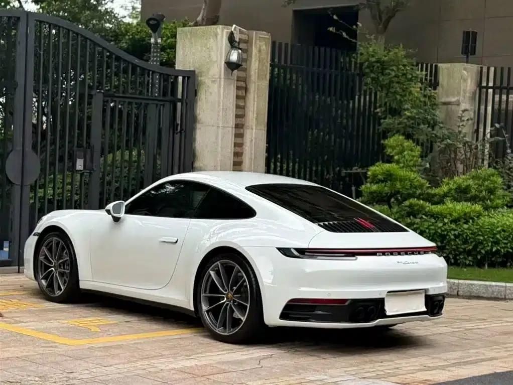 Porsche 911 2020 Carrera 3.0T — миниатюра 5