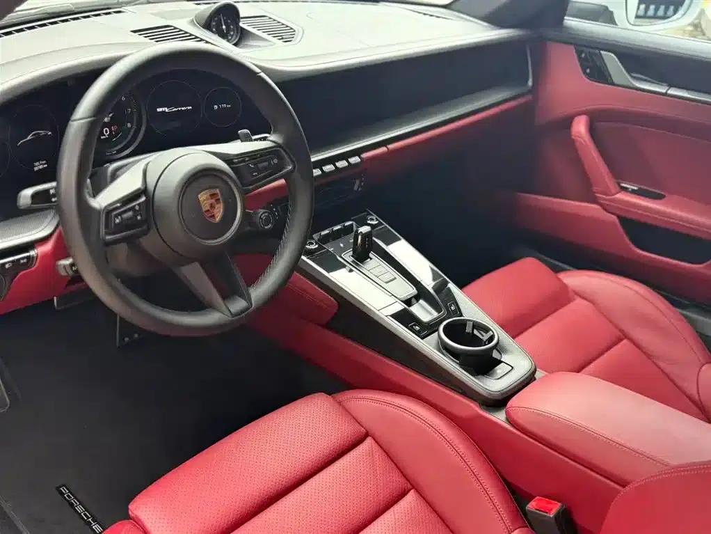 Porsche 911 2020 Carrera 3.0T — миниатюра 8