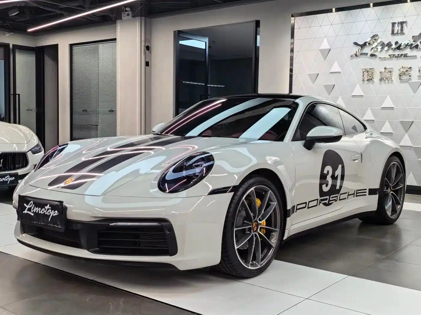 2023 Porsche 911 Carrera 3.0T — миниатюра 3