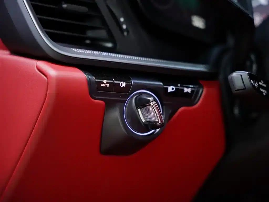 2020 Porsche 911 Carrera Cabriolet 3.0T — миниатюра 33